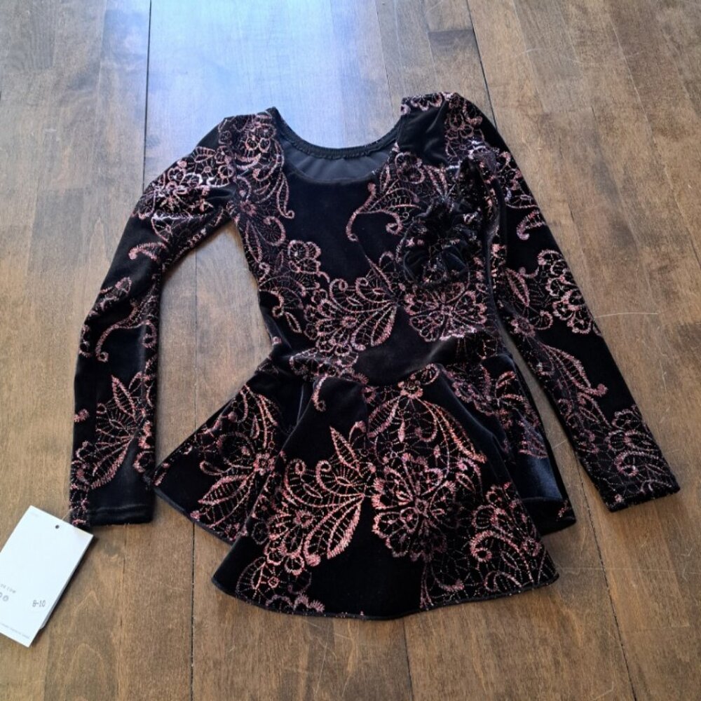 Mondor competition figure skating dress black rose red sparkles NWT 8-10 sleeves